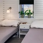 3 Bedroom Gorgeous In *