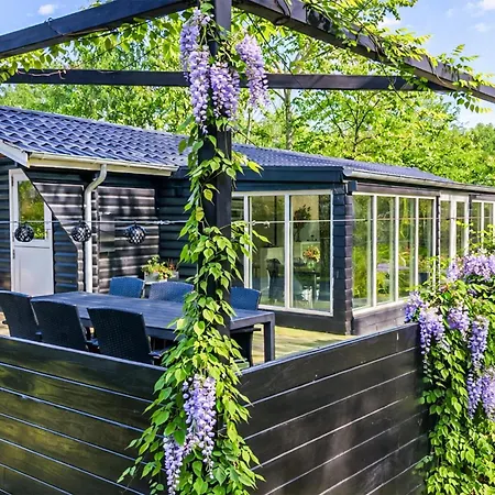 3 Bedroom Gorgeous In *